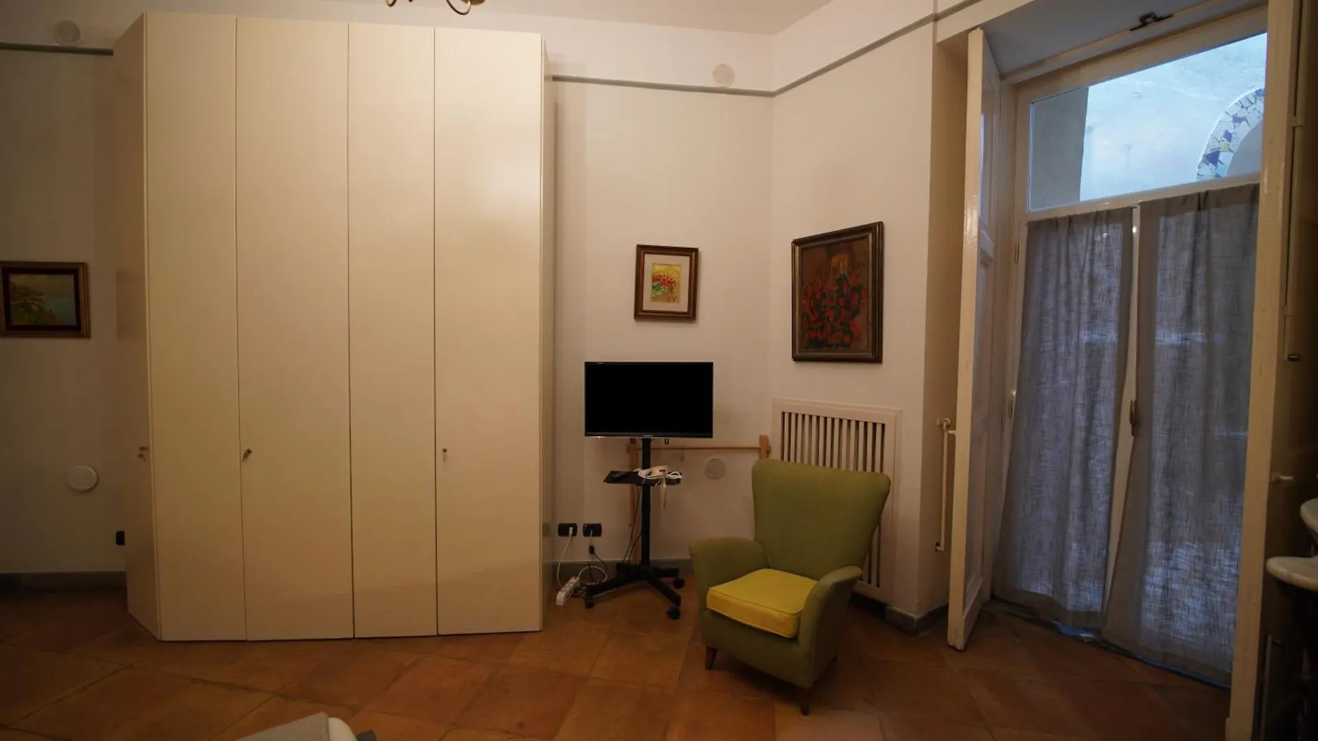 Residenza Suor Orsola Bed & Breakfast Napoli İtalya
