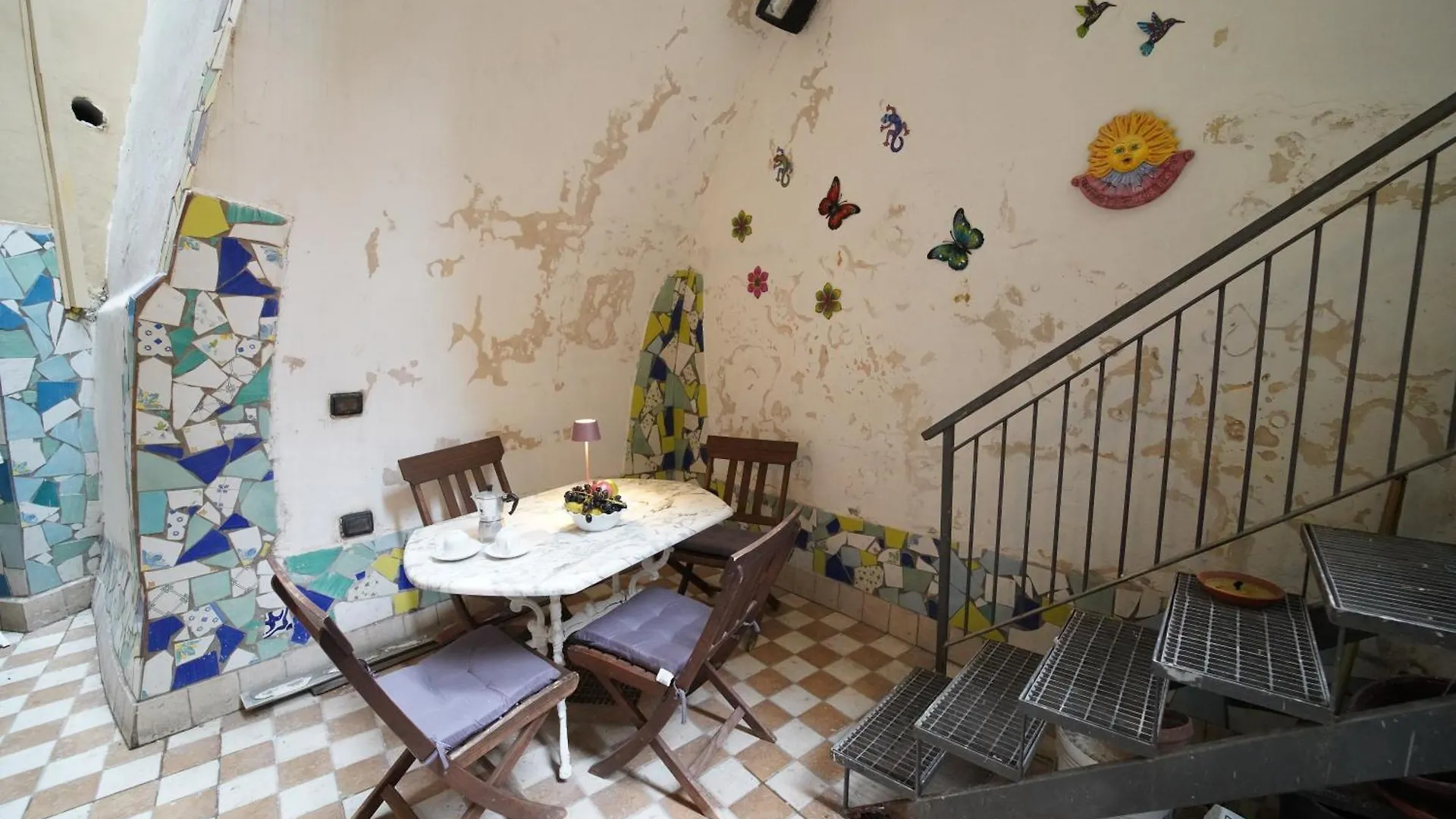 Residenza Suor Orsola Bed & Breakfast Napoli İtalya